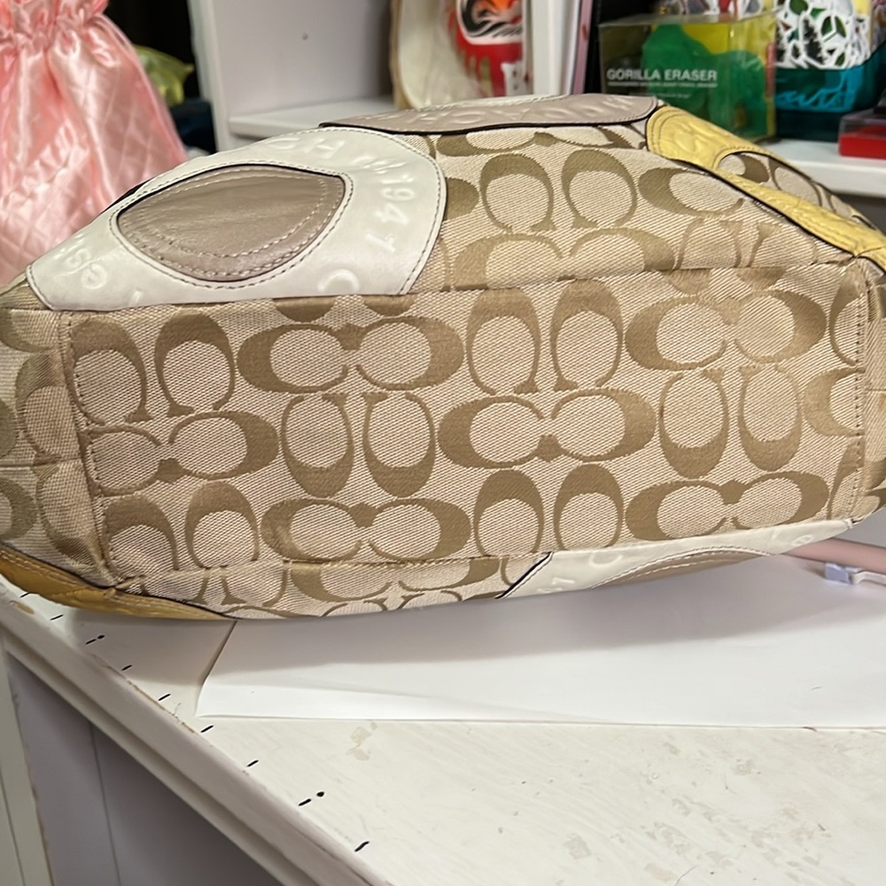 Vintage 2000s Coach Patchwork Hobo - image 7